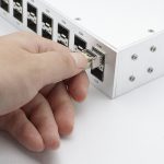 CM8000-4GF16GF16GT-GC Layer 3 Managed Switch 5